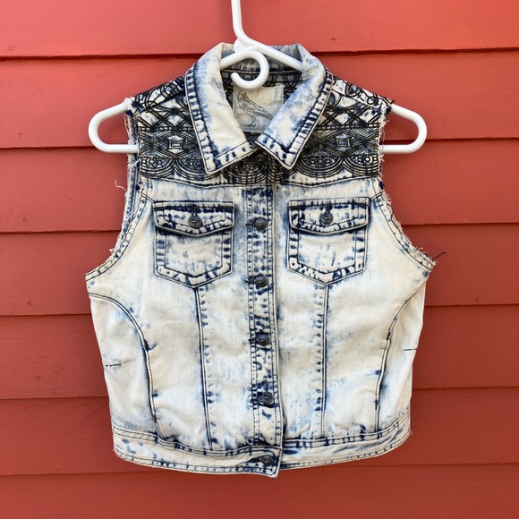 White Crow Denim Vest Women's Size Small Light Blue Acid Washed Rocker (EXC) - Picture 1 of 13